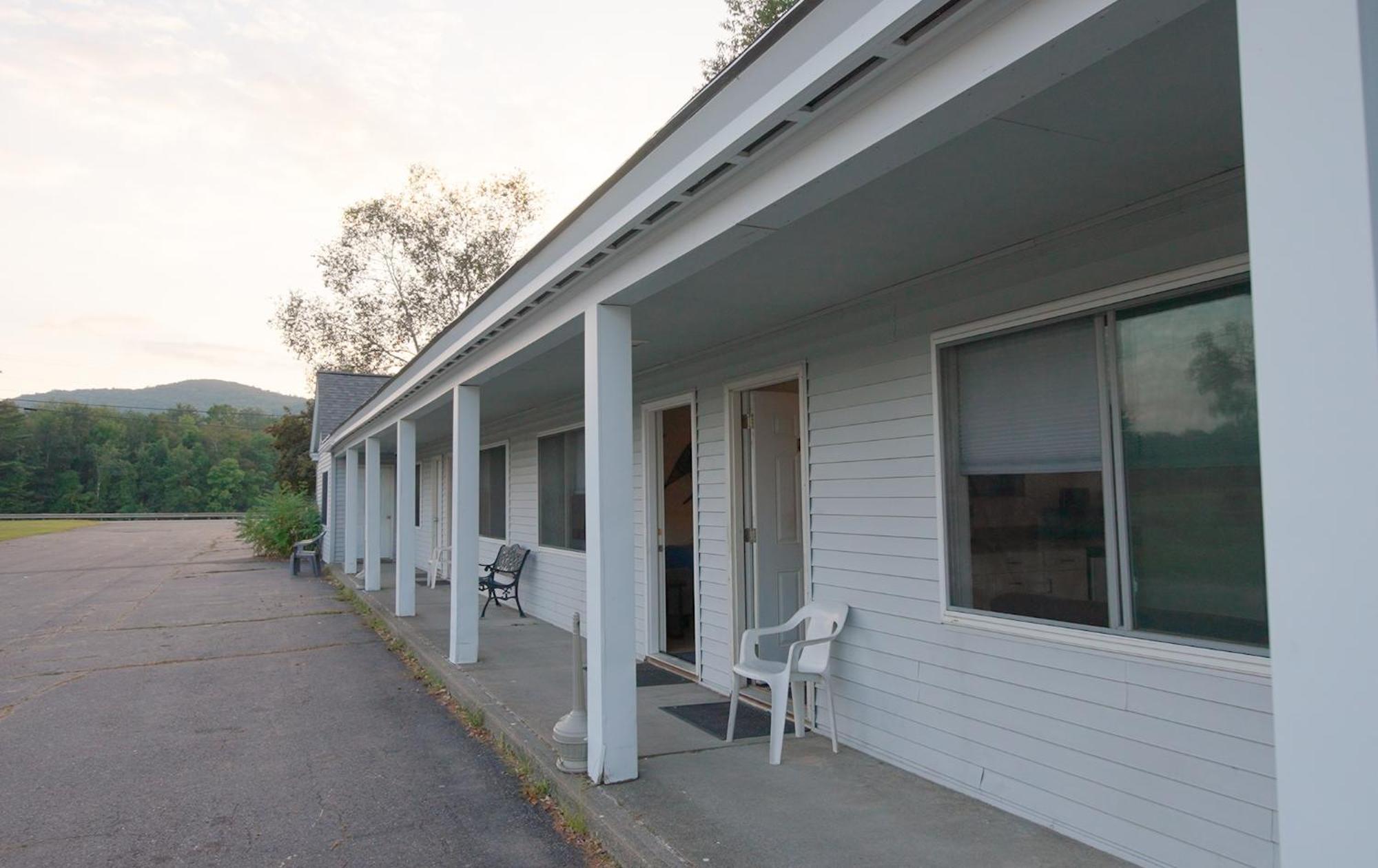 Bingham Motor Inn Exterior foto
